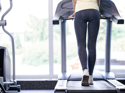 吸入浓烟应迅速抢救